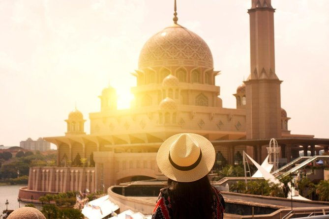Private Half-Day Putrajaya Tour with Lake Cruise from Kuala Lumpur - The Practicalities and Why They Matter