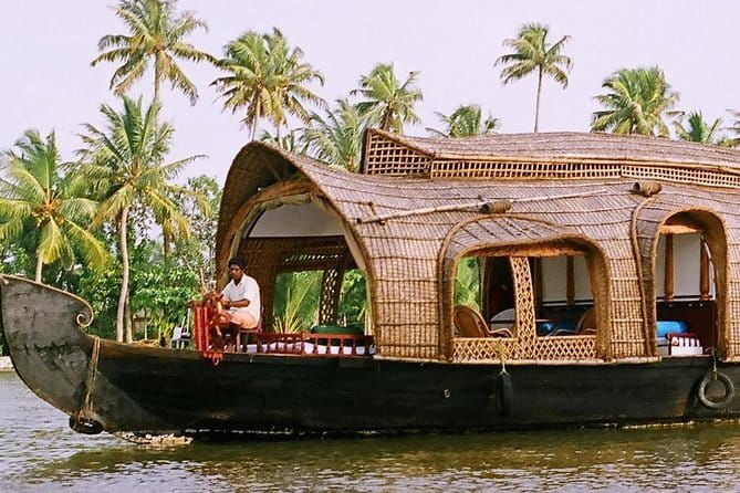 Private Kerala Backwater Houseboat Day Cruise with Lunch from Cochin - Authenticity and Customer Feedback