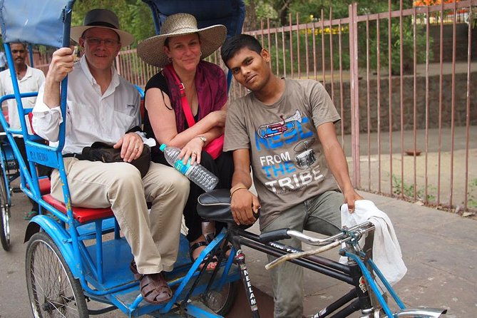 Private Luxurious Overnight Taj Mahal Tour With Agra Walks - Day 1: Exploring Agra’s Historic Sights