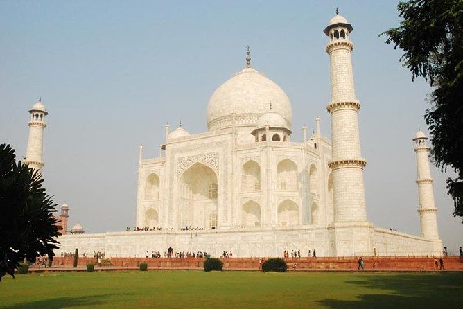 Private- Same Day Agra Tour From Delhi by Gatiman Express Train (All Inclusive) - Lunch: Savoring Indian Flavors