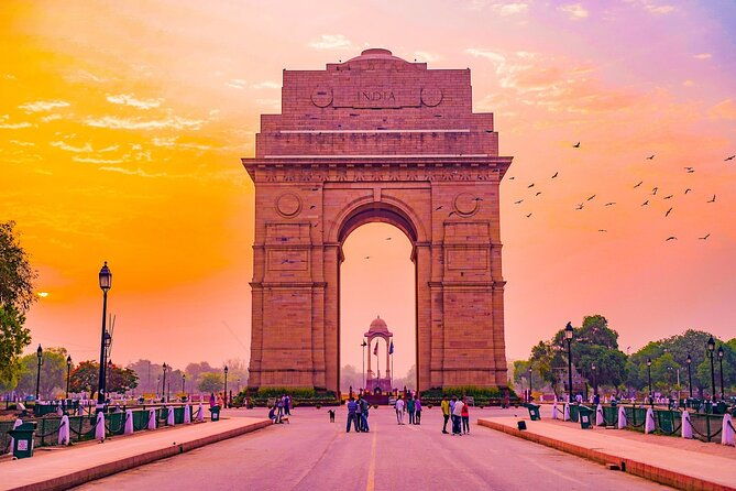 Private Same Day Tour of Delhi with Guide - Qutub Minar – An Icon of Mughal Architecture