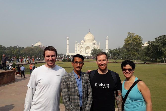Private Sunrise Taj Mahal Tour by Car from Delhi - All Inclusive - The Early Wake-Up Call and Transportation