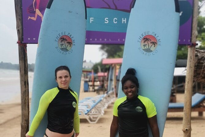 PRIVATE Surf lesson for Beginners Couple - The Location: Weligama’s Charm