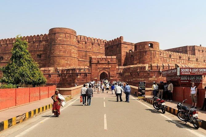 Private Taj Mahal & Agra Fort Guided Tour from Delhi - Who Is This Tour Best For?