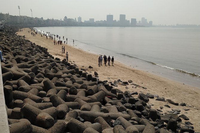 Private Temple Tour and Mumbai Sightseeing Tour including AC vehicle - FAQ