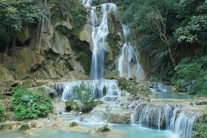 Private Tour Explore Local Market & Kuang Si Waterfall - Authenticity and Tips from Reviewers