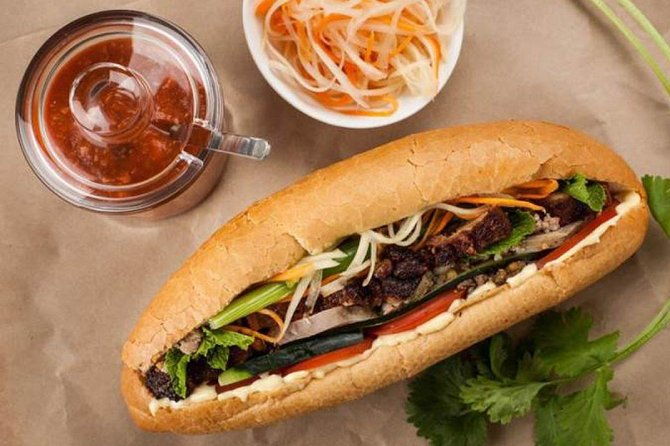 Private Tour: Hanoi walking street food tour in night - Authenticity and Reviewer Insights