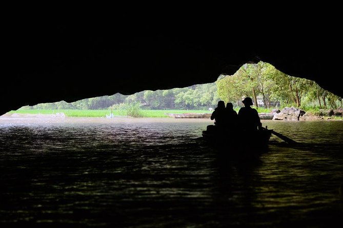 Private Tour: Hoa Lu and Tam Coc Boat and Bike Day Trip from Hanoi - The Itinerary in Detail