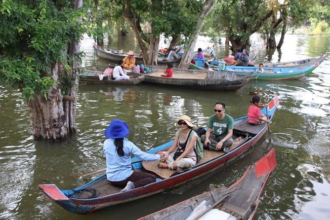 Private Tour to Kompong Phluk Off Beaten Track - Exploring the Kompong Phluk Private Tour