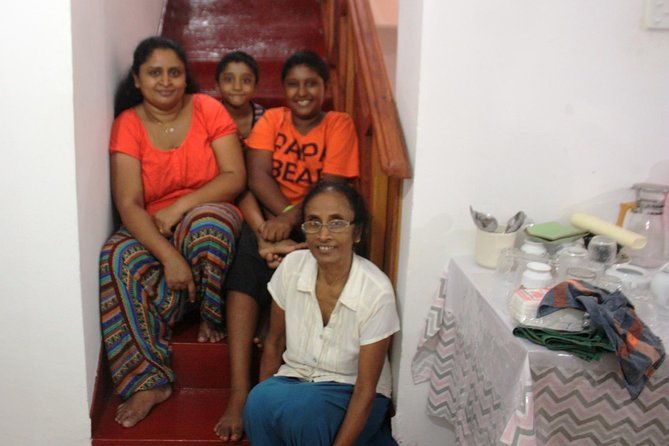 Private Traditional Sri Lankan Cooking Class in Kandy with Hotel Transfers - Practical Details
