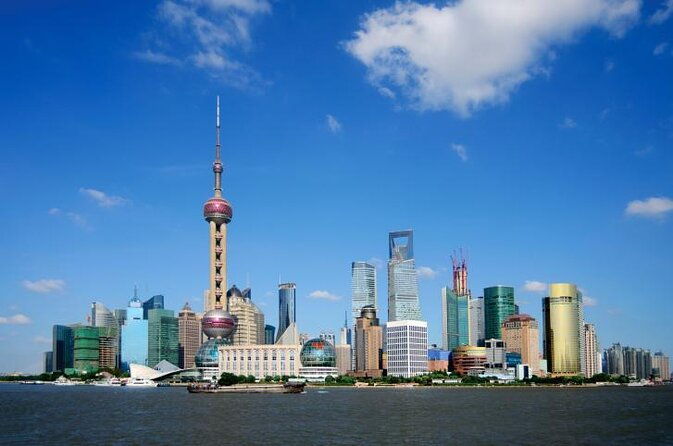 Private Transfer from Shanghai Pudong Airport to Shanghai Disneyland - How the Experience Unfolds