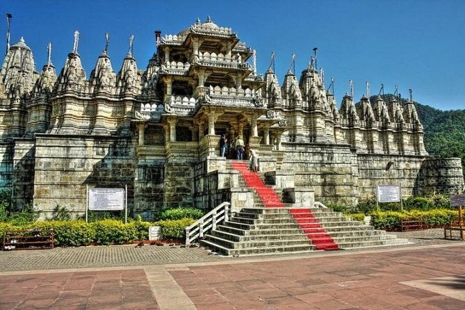 Private Transfer From Udaipur To Jodhpur Via Jain Temple & Kumbhalgarh Fort - Who Would Love This Tour?