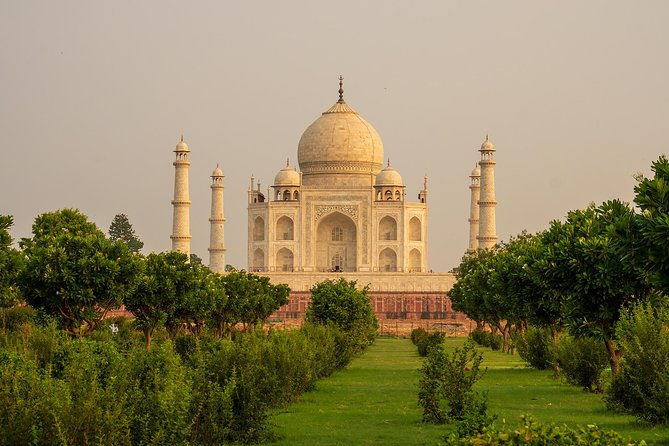 Pune to Taj Mahal and Agra Same Day Tour with Return Flights - Practical Aspects to Consider