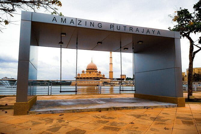 Putrajaya Tour From Kuala Lumpur Includes Batu Caves - The Sum Up: Is This Tour Worth It?