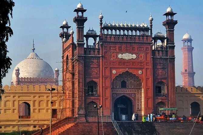 Rangeela Rickshaw Walled City Lahore Guided Tour - The Rickshaw Ride: A Colorful Cultural Experience