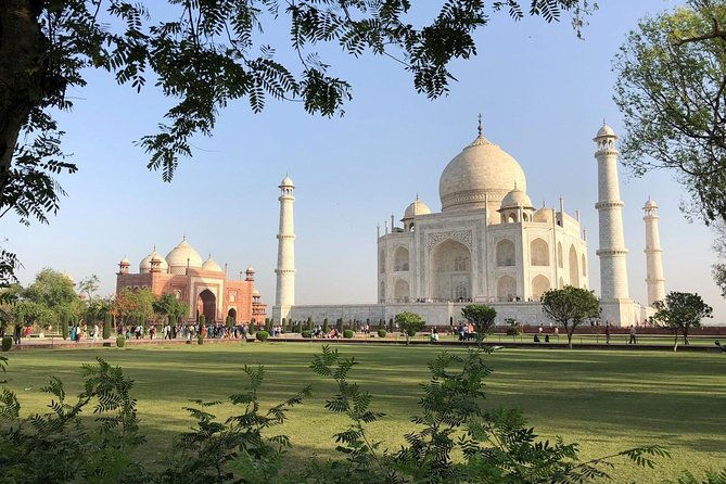 Same Day Taj Mahal, Agra Fort & Baby Taj Tour from Delhi by Car - What Does the Tour Provide?