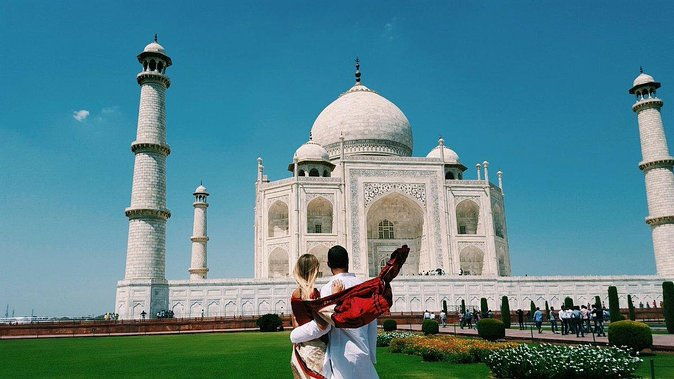 Same Day Taj Mahal Tour By Gatiman Express Train With Local Tour Guide - Practical Tips to Get the Most Out of Your Trip