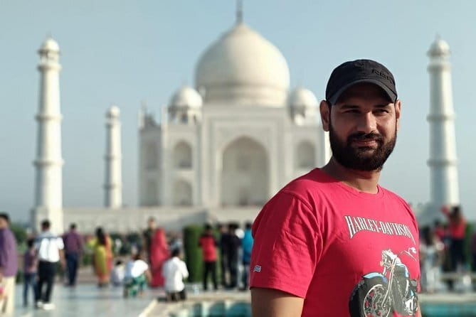 Same day tour with private car Delhi to Agra - The Heart of the Tour: The Taj Mahal