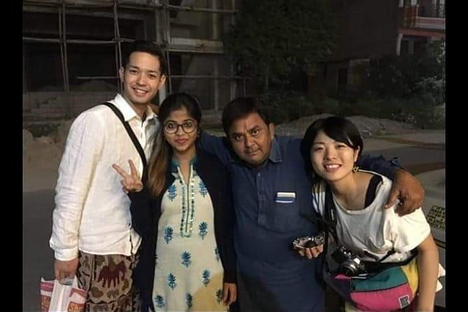 Saniyas One day trip and Home visiting in Agra from Delhi - Authentic Experiences: The Human Touch