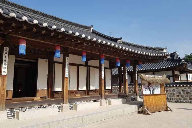 Seoul Morning Tour: Seoul Tower, Namsan Hanok Village, The War Memorial of Korea - Exploring Seoul in Just a Few Hours