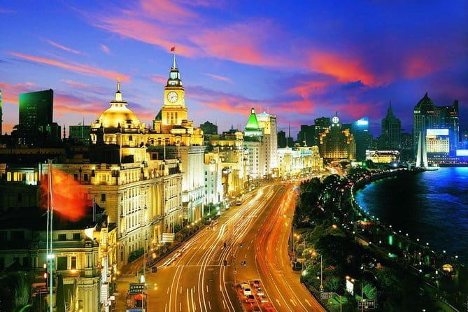 Shanghai by Night with Fine Local Dinner and VIP River Cruise Experiences - Authentic Traveler Feedback