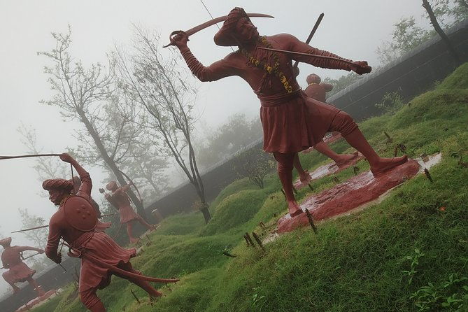 Sinhagad Fort Trip (Guided Half Day Sightseeing Tour) - Authentic Maharashtrian Cuisine at the Top of the Fort