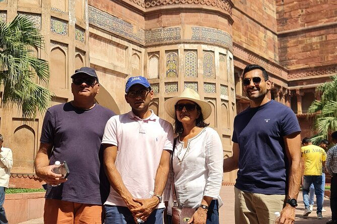 Skip the Line Tour of Taj mahal and Agra Fort with Guide - Exploring Agra Fort