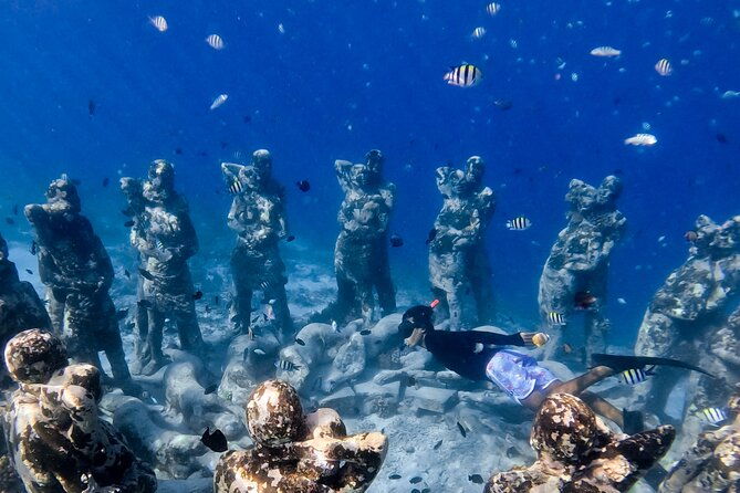 Snorkeling with turtle and statue in Gilis - The Experience: What Travelers Are Saying