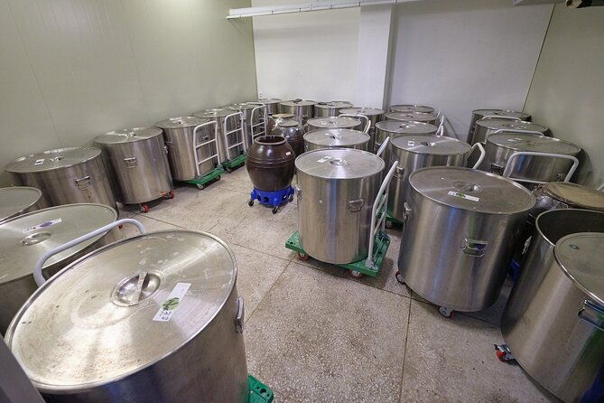 Soju Tasting at Distillery - story of 3 pigs - What You Can Expect from the Tour