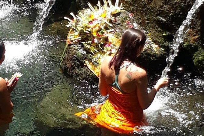 Soul Purification at Pura Mengening in Bali - The Experience in Detail