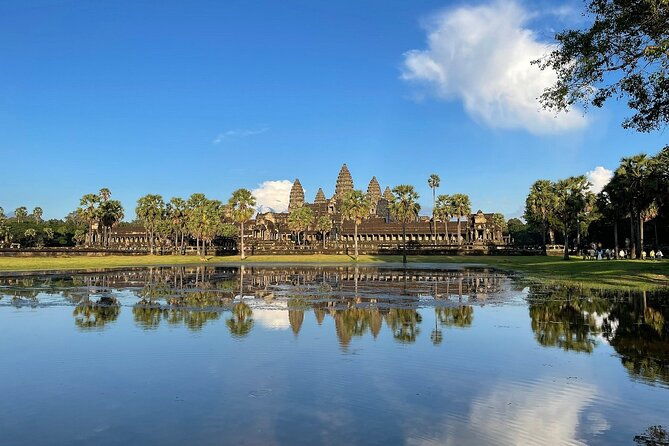 Special Angkor Wat Half Day Tour - Transportation and Comfort
