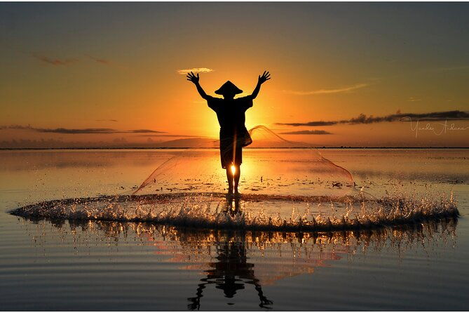 Sunrise With Fisherman Shot Tour in Bali - The Guide and the Experience