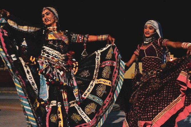 Sunset Cultural Desert Safari Tour Package - An In-Depth Look at the Sunset Cultural Desert Safari