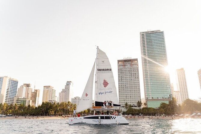 Sunset on Catamaran Joint Tour - Why This Tour Works Well