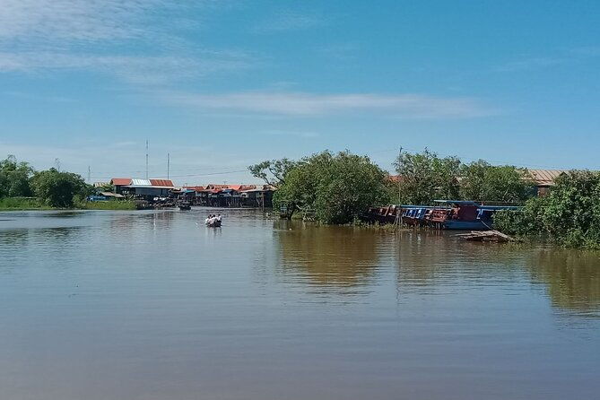 Sunset on Tonle Sap Lake - The Experience: What Makes It Special