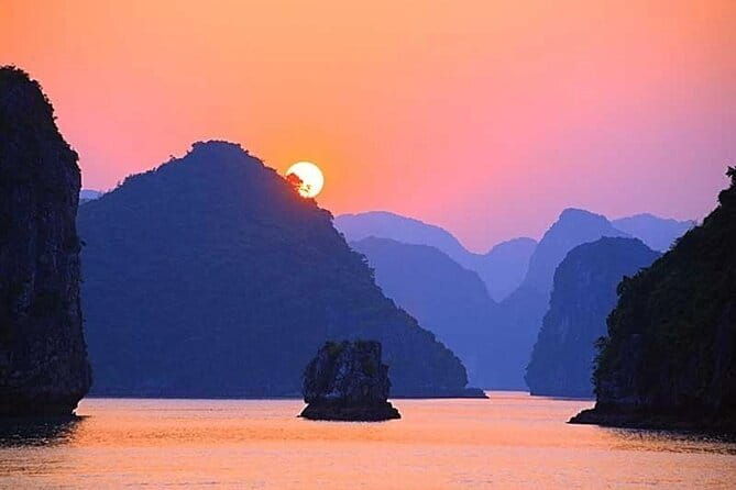 Sunset Tour in Lan Ha Bay | 4-star Daiichi Cruise - What Travelers Can Expect
