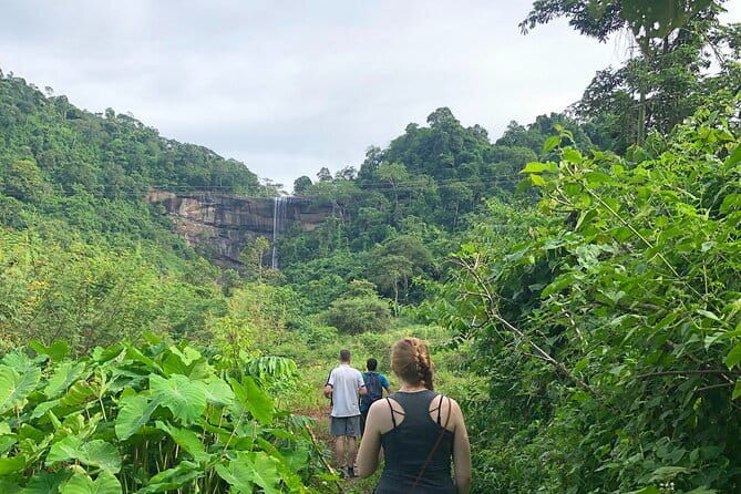 TAD LO TREK - Waterfalls and ethnic villages - The Itinerary Breakdown