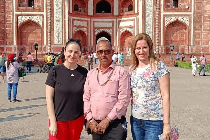 Taj Mahal and Agra Private Guided Tour with Options. - Exploring Agra Fort: A Mughal Architectural Marvel