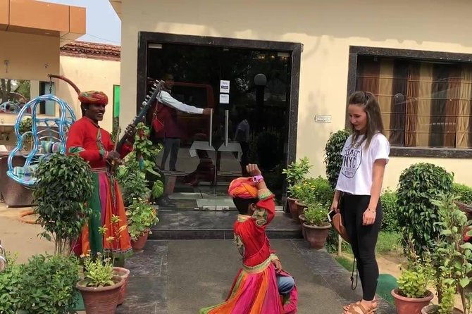 Taj Mahal Private Guided Tour from Delhi with Multi Option - Who Should Consider This Tour?