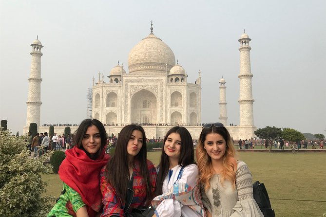 Taj Mahal skip the line - Luxury Tour - The Experience in Detail