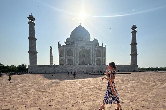 Taj Mahal Tour From Jaipur With Skip The Line Option - Visiting the Taj Mahal: A Monument of Wonder
