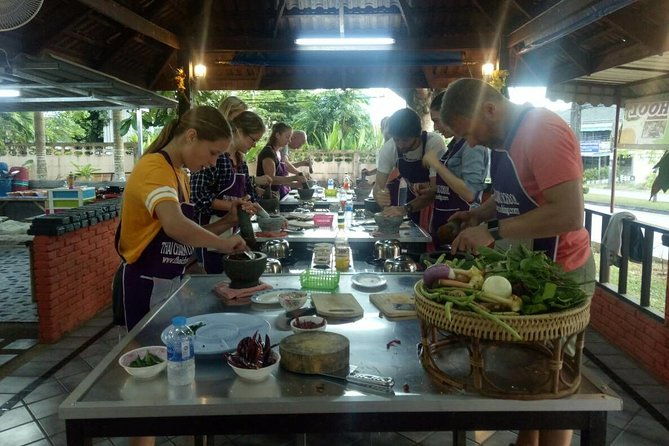 The Best Cooking Class at Thai Charm Cooking School in Krabi - Why This Class Stands Out