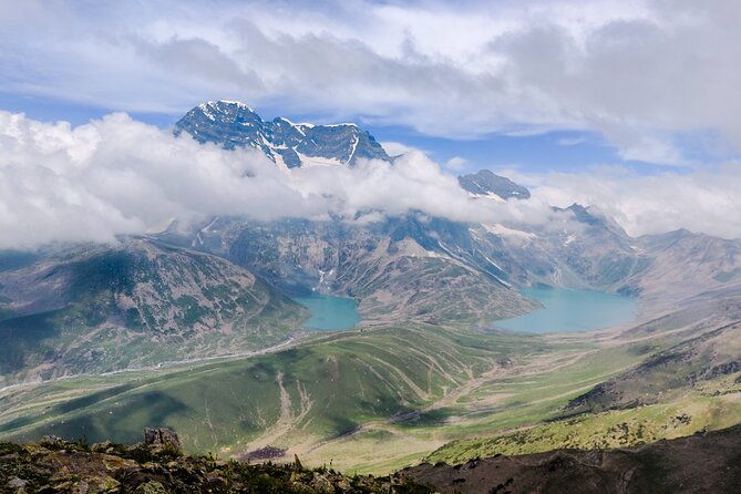 The Best Monsoon Trek: Kashmir Great Lakes - Who Is This Trek Perfect For?