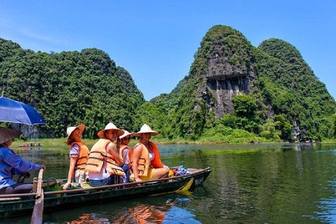 Trang An Hoa Lu Mua Cave Tour [Japanese guide, limousine bus, lunch and dinner included] - Final Thoughts: Who Is This Tour For?