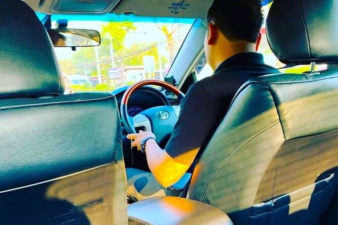Try find your better than us! Airport transfer service in Denpasar HTL-APT(DPS) - The Booking Experience and Flexibility