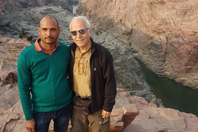 Two Days Package Jaipur Tour by Car. - Stop 3: Jaigarh Fort