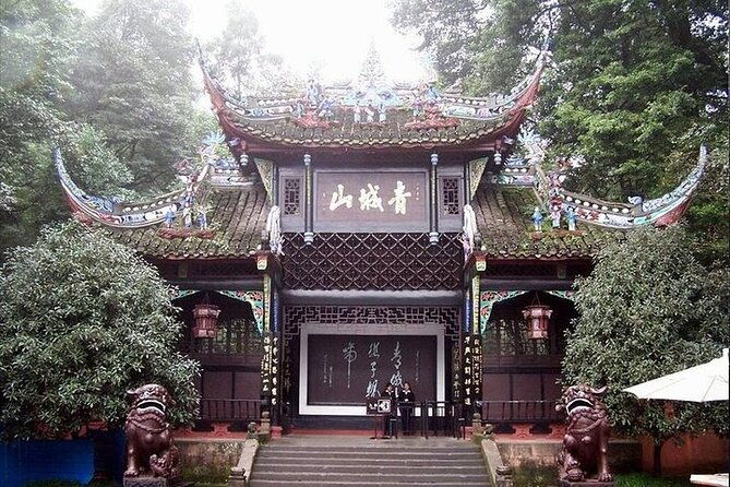 UNESCO Dujingyan Mt Qingcheng Taoist Kongfu culture experience - Kung Fu and Taoist Practice