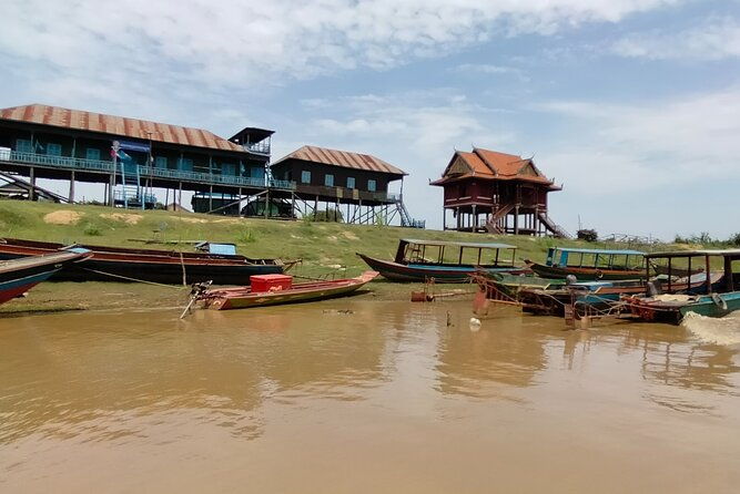 Unique Private Day Tours To Kompong Khleang Village & Tonle Sap Lake - Practical Details and Tips