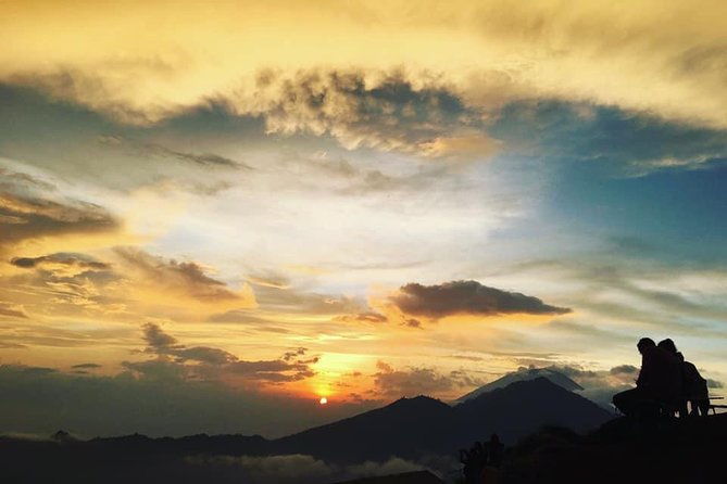 Watch the sunrise from the top of Mount Batur volcano - What to Expect: The Itinerary in Depth