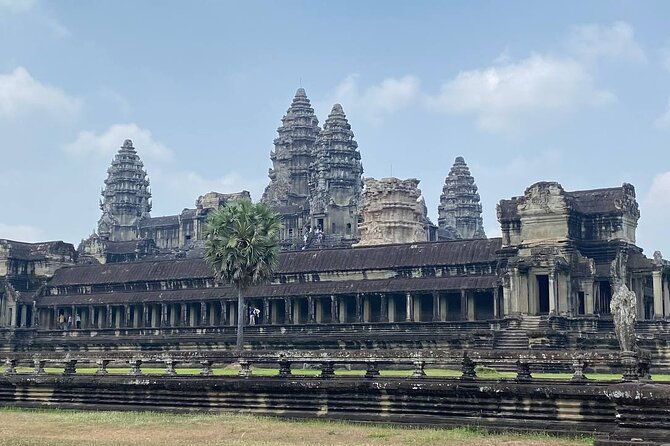 Waterfall & River of 1000 Siva Linga Phnom Kulen National Park - The Value of This Tour